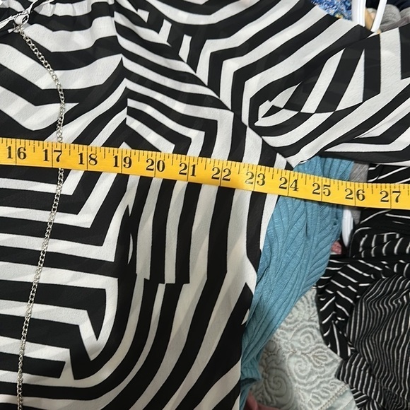 Sami & Jo NWT women’s long sleeve top - Picture 6 of 8